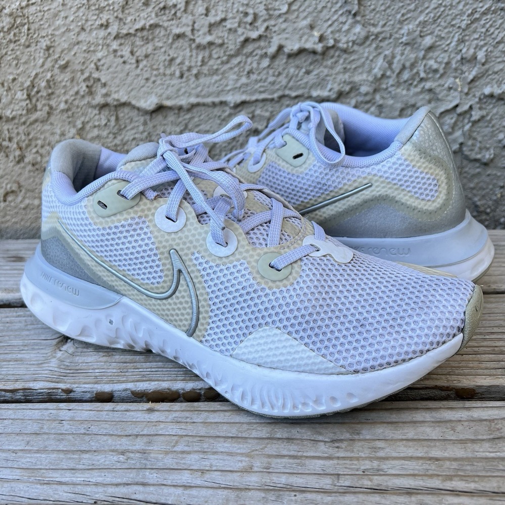 Nike Shoes Women Size 9.5 Renew Run CK6360-003 White Running Sneakers